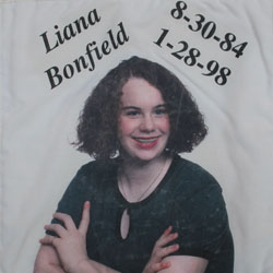 Organ and Tissue Donation, Donor Memorial Quilt (Midwest Transplant Network, Kansas and Missouri)