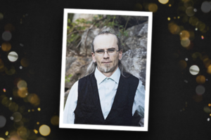 Blog Post-Featured-450x300-2022-06-Carl Larsen Portrait image of Carl Larsen.