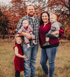 Owen Linder and his family.